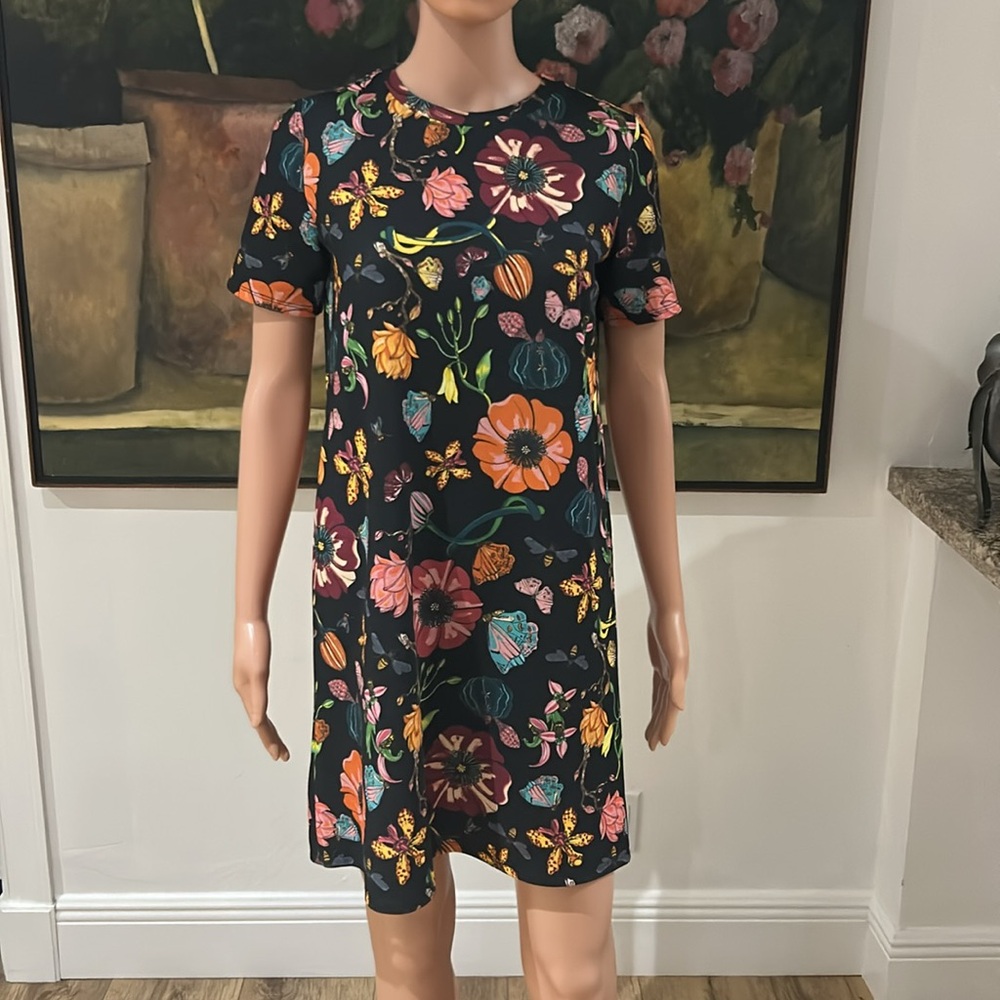 Zara floral shift dress
